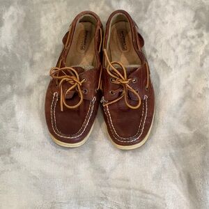 Sperry Topsiders